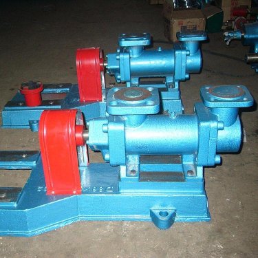 點(dian)火油泵(beng)、三螺杆(gan)點火泵(beng)