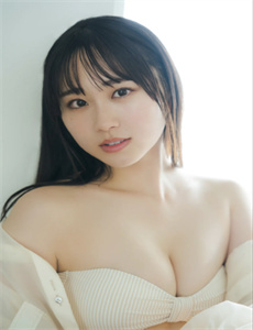 叶子媚全乳无码免费A片-脱衣女
