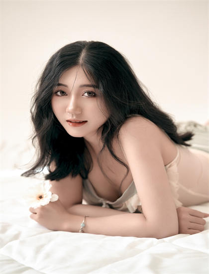 美女图片高清_日本精品一线二线三线区别在哪里_国产白丝精品爽爽久久蜜臀