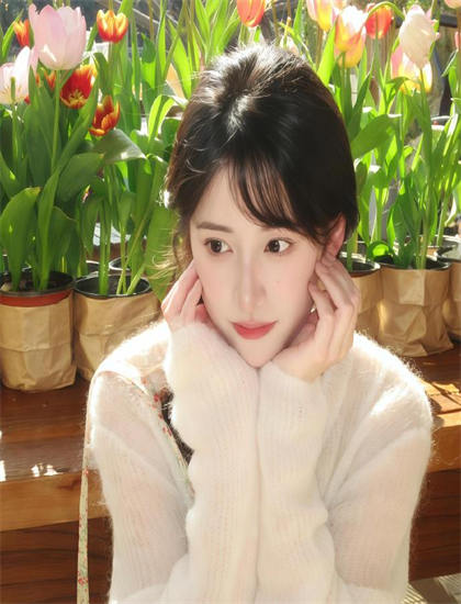 上海女老师出轨16岁学生聊天记录_罗恩老师_浮力影院sh86